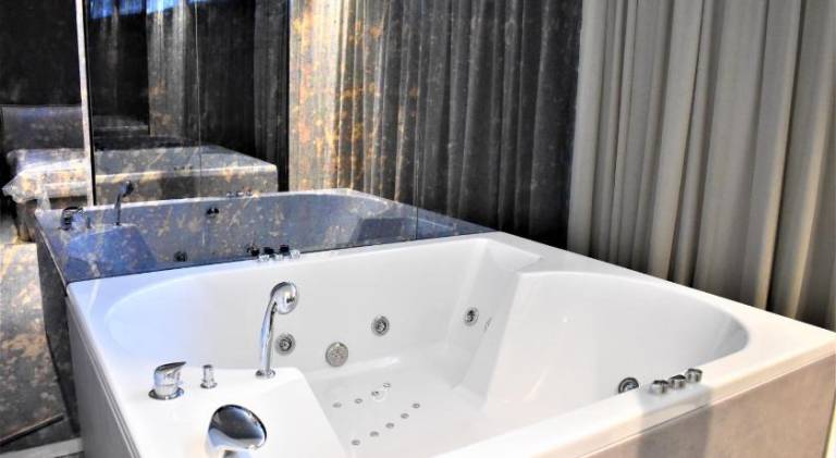 Korpa Deli Rooms SPA — photo 3