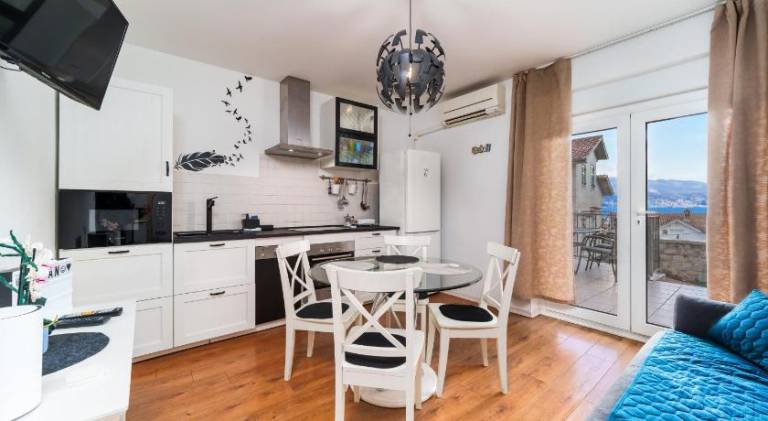 Modern Stylish Apartment near Beach in Opatija