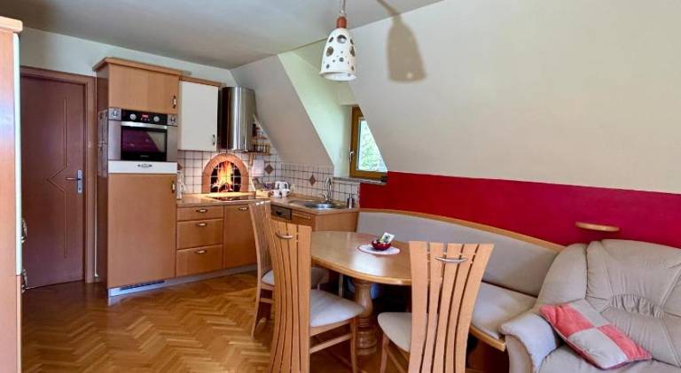 Apartment with 2 rooms for 7 persons — photo 2