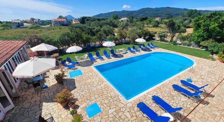 Εξυπηρετούμενο διαμέρισμα Κουσπαδες