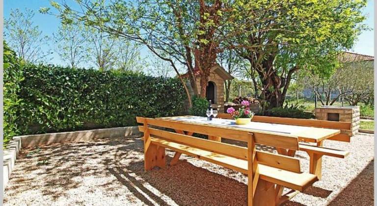 Villa with pool | Pet-friendly — photo 5