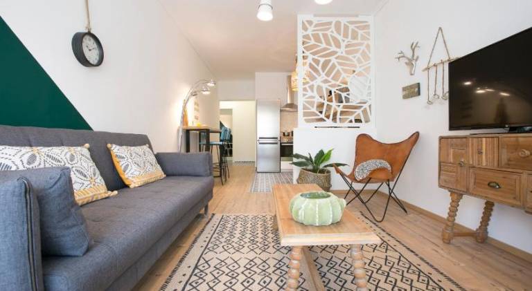 Boho Chic Apartment, Agia Sofia District FeelsLikeHome in Thessaloniki