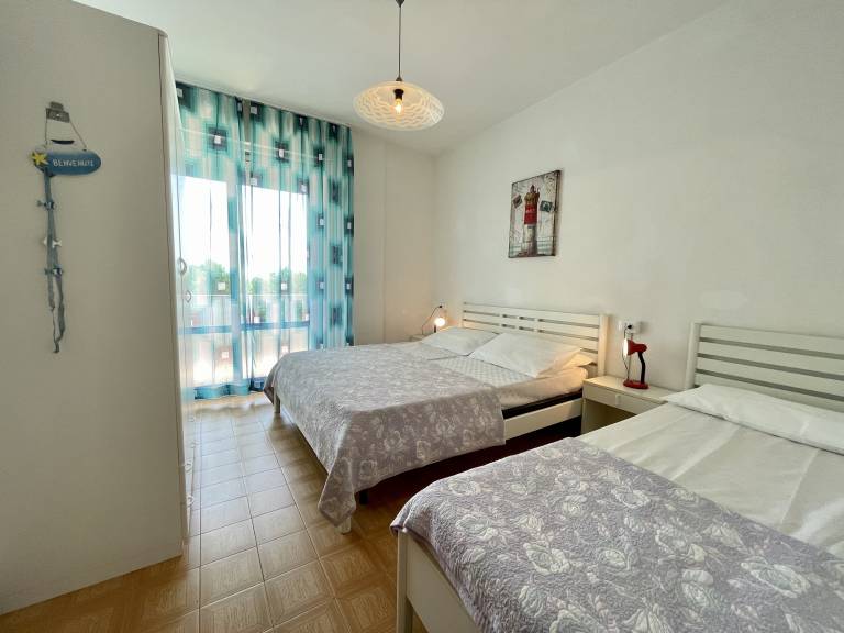 Family-friendly charming holiday apartment | Sea view | Next to the beach | Pets allowed — photo 4