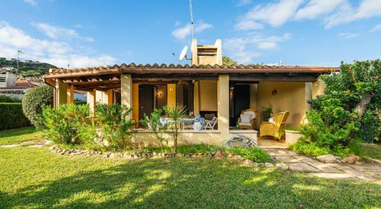 Nice house | Next to the beach | Pet-friendly in Muravera
