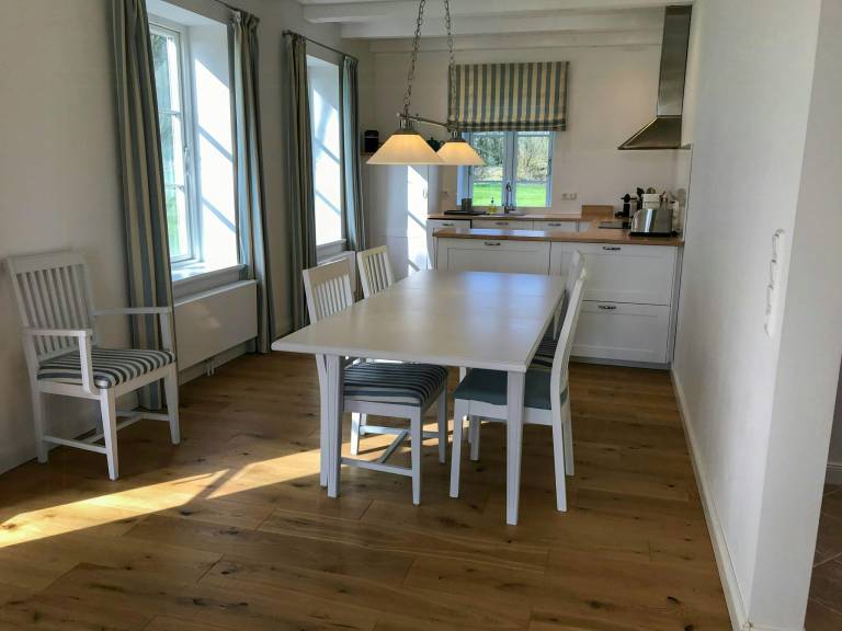 House with garden, BBQ & terrace | Good for workation — photo 5