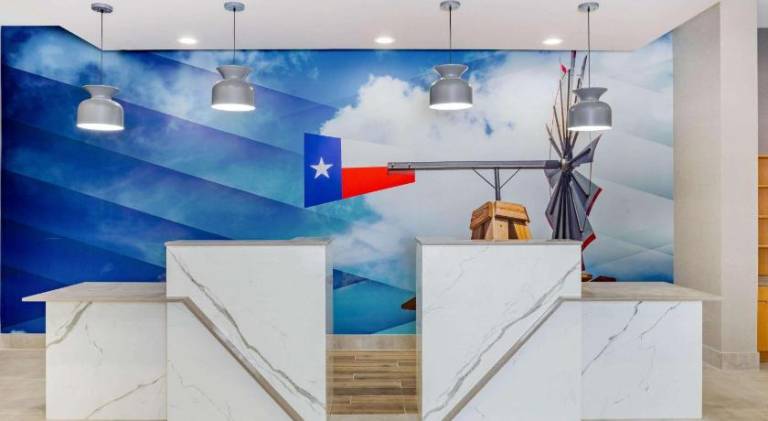 La Quinta Inn & Suites by Wyndham Katy — photo 3