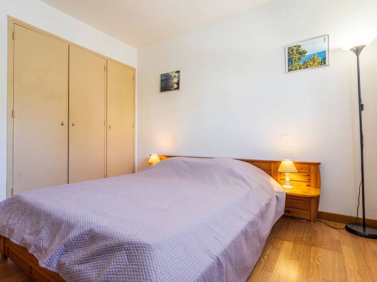 Fully equipped charming apartment with patio | Pets allowed — photo 4