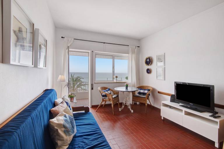 Fully equipped rental apartment | Sea view | Next to the beach | Dogs allowed — photo 3