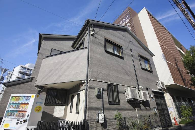 House Osaka