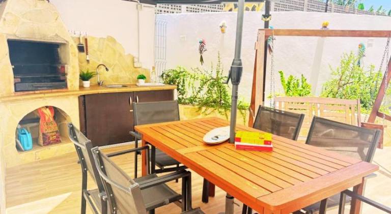 Holiday apartment with pool — photo 5