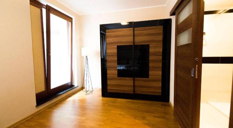Happy Apartments - Just In Center — photo 4
