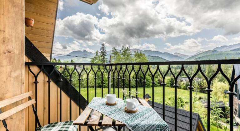 Rental apartment with terrace, barbeque & garden — photo 4