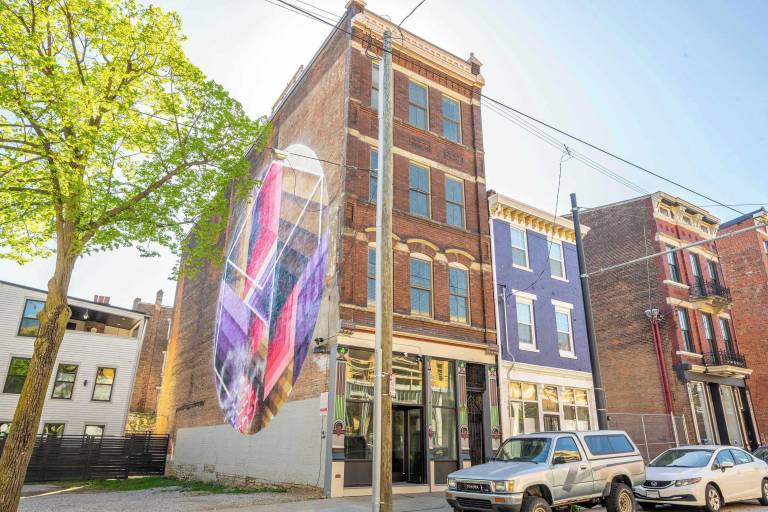 Apartment Over-The-Rhine