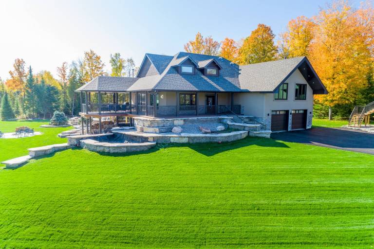 House Trent Lakes