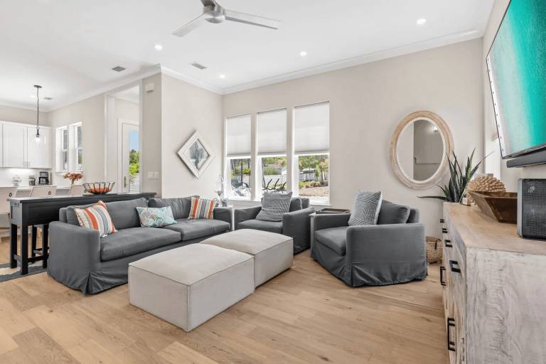 192 m&sup2; Ferienhaus