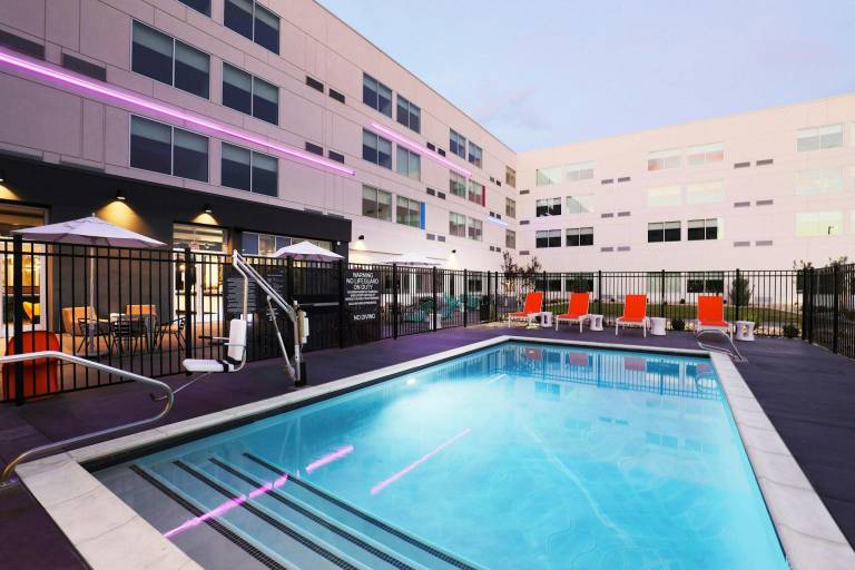 Aloft Reno-Tahoe International Airport — photo 2