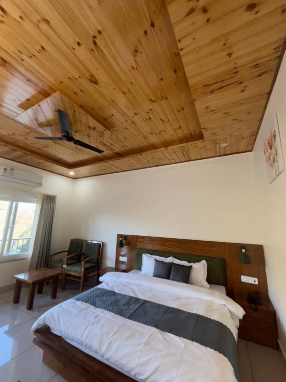Vistaar Hotels & Resorts in Tehri