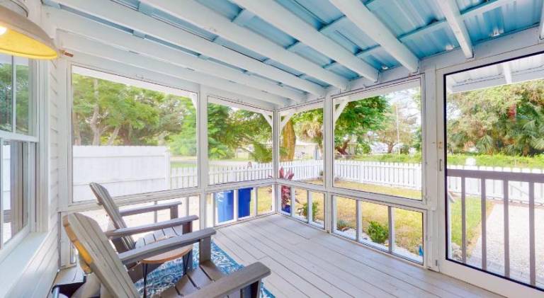 Vacation home with 5 rooms for 10 persons in Bonita Springs, FL