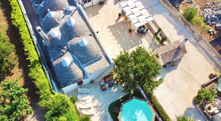 Rental apartment with private pool, garden & grill | Perfect for remote work | Pet-friendly — photo 4