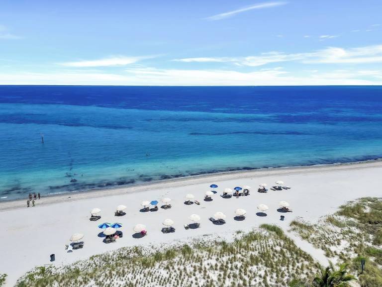 Condo  Key Biscayne