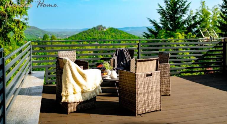 Holiday apartment with patio — photo 4