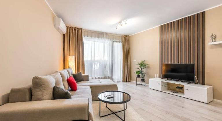 Holiday apartment with pool in Varna