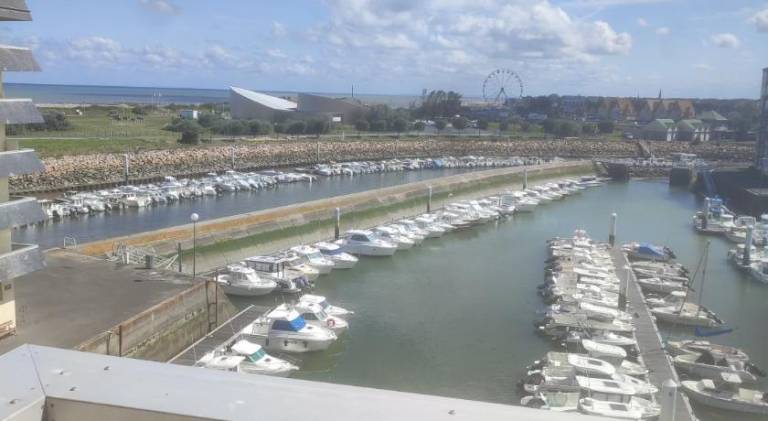 Holiday apartment | Next to the beach | Pet-friendly in Bayeux