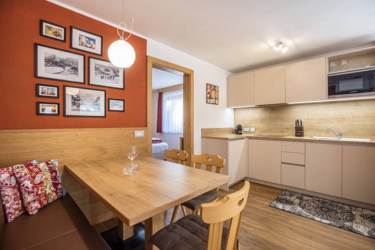 Apartment 'Ciasa Rungg App Pares' with Mountain View, Garden & Wi-Fi — photo 4