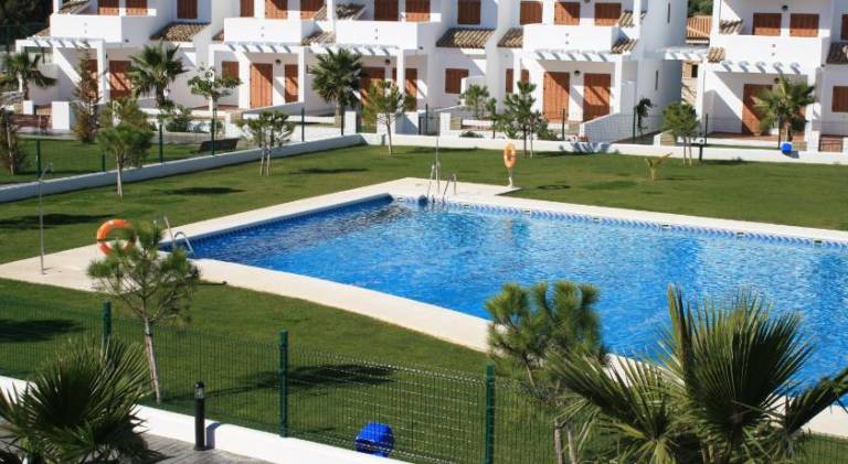 Lovely apartment with yard, private pool & patio | Pets allowed in Chiclana de la Frontera