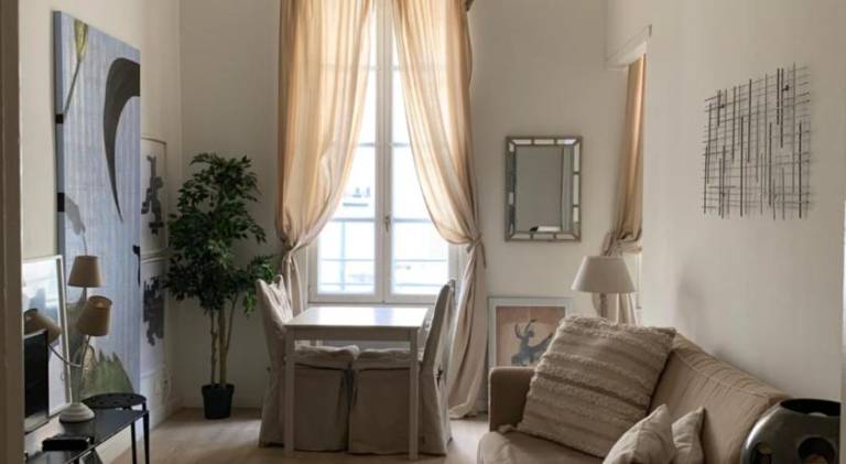Holiday apartment | Near Popes' Palace — photo 2