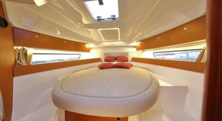 Boat with 1 room for 2 persons — photo 2