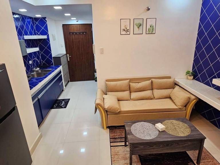 Apartment with pool — photo 2