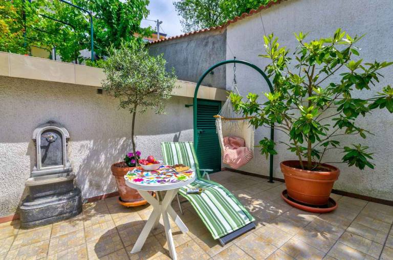 Fully equipped big house with patio & grill | Sea view | Close to the beach | Pet-friendly — photo 2