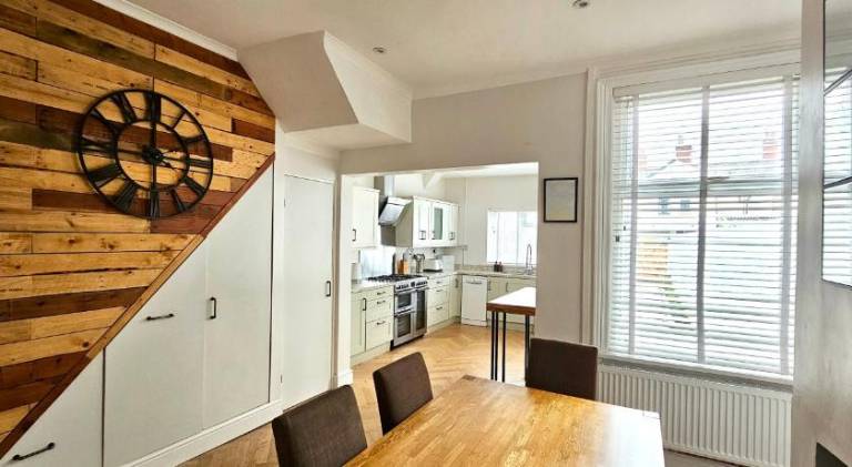 Rental apartment with 3 rooms for 5 persons — photo 3