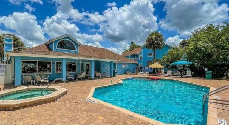 Spacious rental apartment with pool | Dogs allowed in Kissimmee, FL