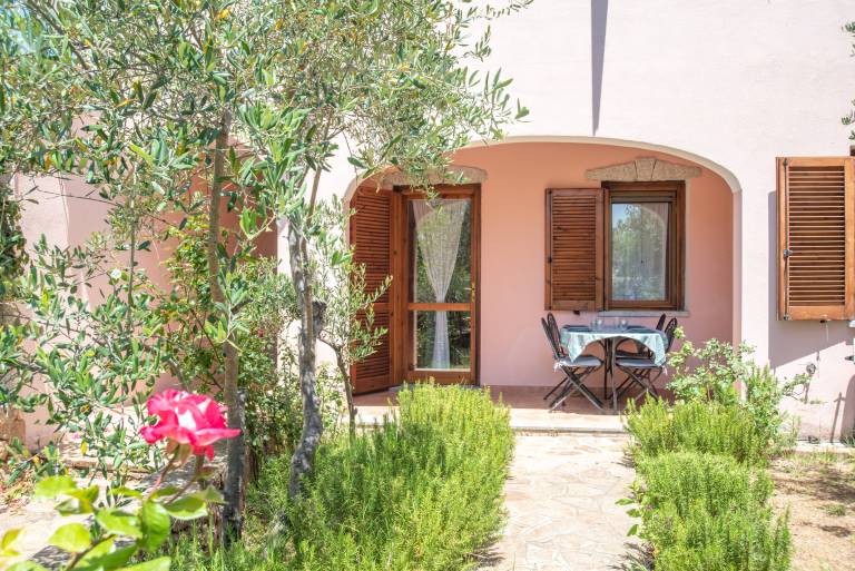 Child-friendly ample house with garden, private pool & terrace | Beach view | Good for workation | Dogs allowed — photo 2