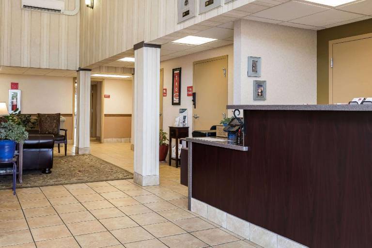 Econo Lodge Grand Junction North — photo 4