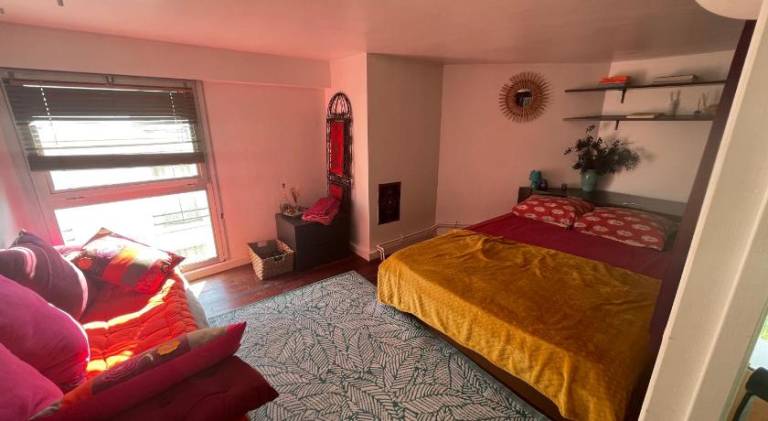 Chambre chez l'habitant (Bed & Breakfast) in Le Kremlin-Bicetre