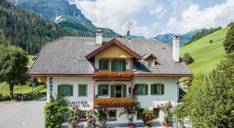 Pension Ferrara di Braies