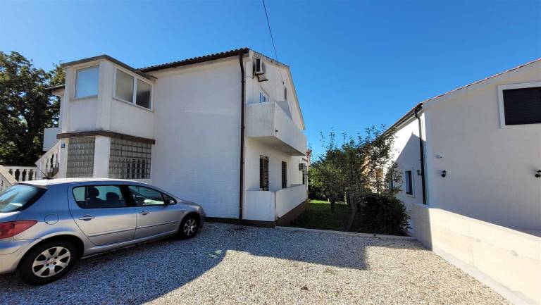 Holiday apartment with barbeque — photo 3
