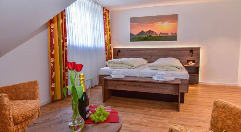 Hotel Zwei Linden - links der Elbe - Niedersachsen — photo 2