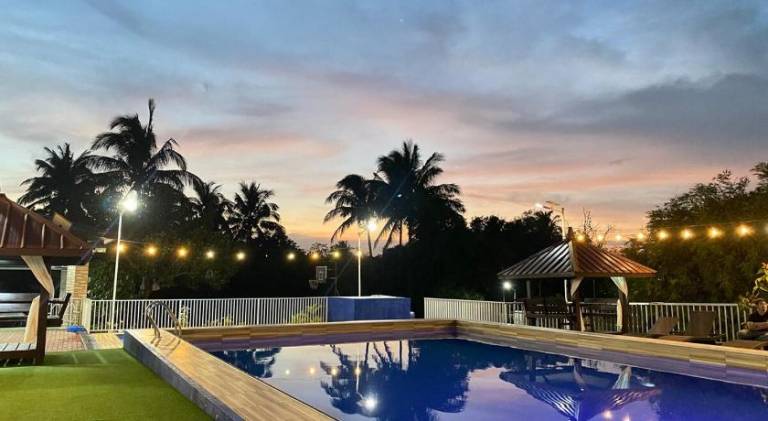 Charming house with pool | Pets are welcome in Tagaytay