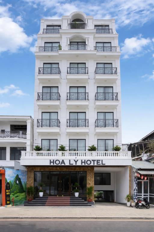 Hoa L&yacute; Hotel Cao B& 225;& 186;& 177;ng