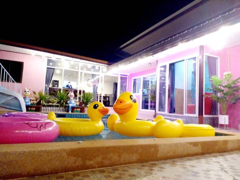 Villa with pool & BBQ | Perfect for remote work | Pets are welcome — photo 3