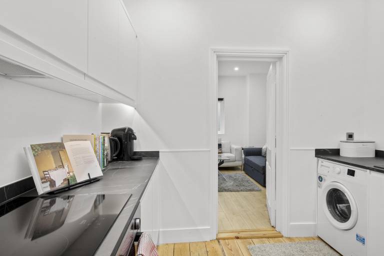 Fully equipped holiday apartment | Near Brighton Palace Pier | Beach nearby | Pets are welcome — photo 4