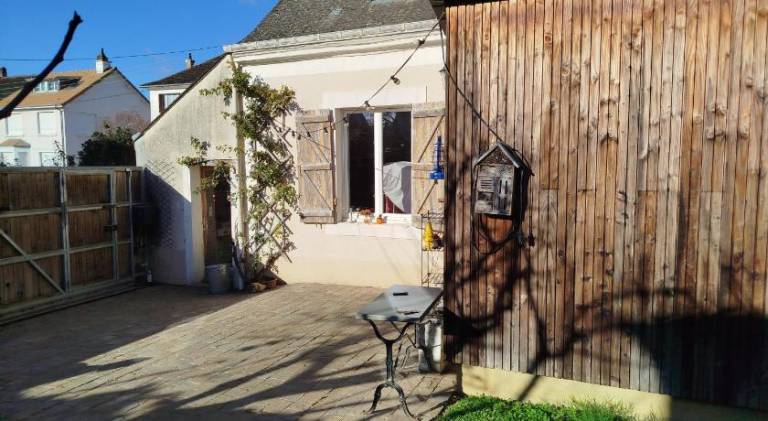 Grande chambre cosy avec salle de bain proche centre ville Le Mans — photo 5