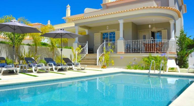 Villa with pool | Pets allowed in Albufeira