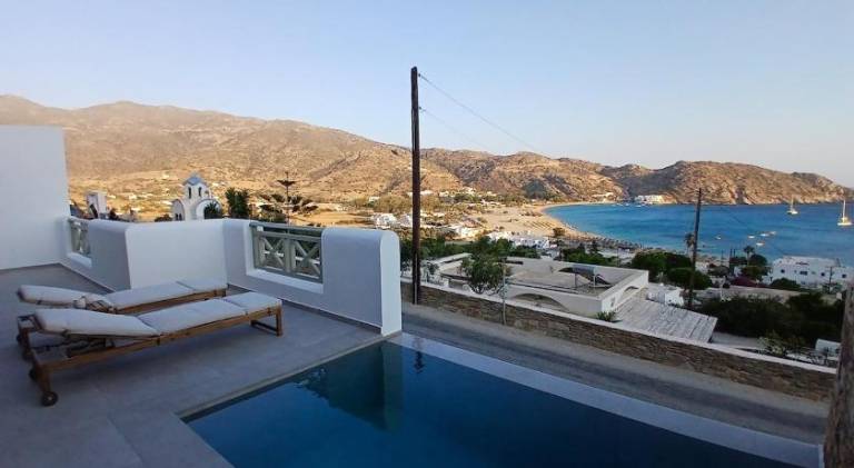 House with private pool & terrace — photo 5