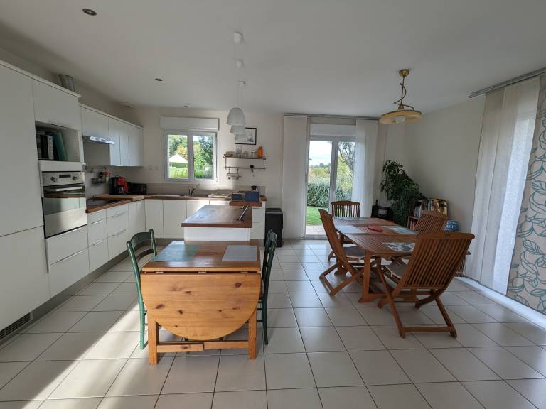 Cottage with garden & grill — photo 2