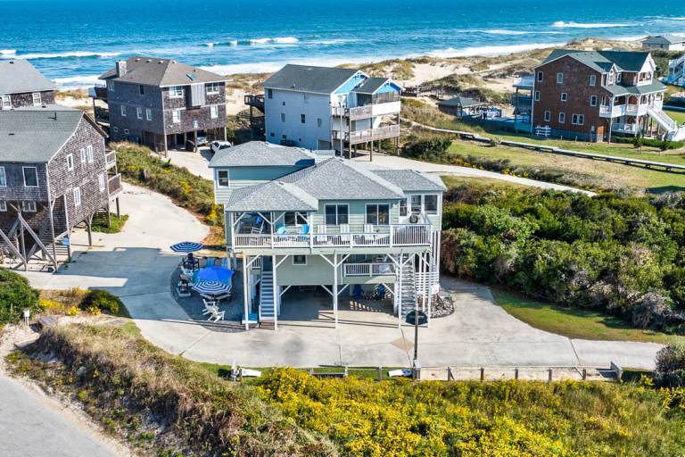 No Wake Zone 164 ft from the beach Dog Friendly, Hot Tub Nags Head in Outer Banks, NC